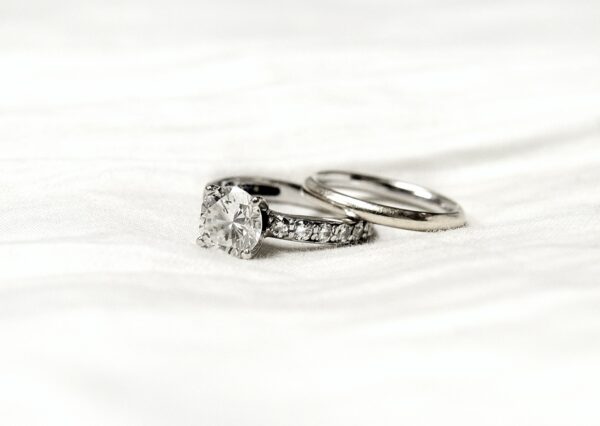 Diamond ring