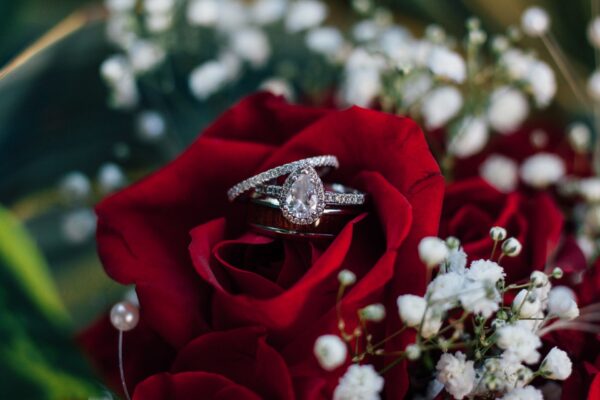 Premium diamong ring